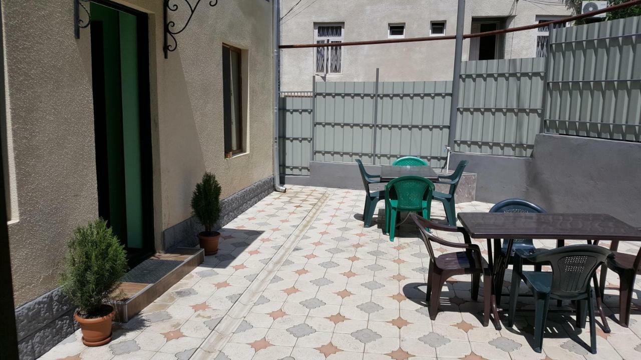 Hotel Central Kʼutʼaisi Exterior foto